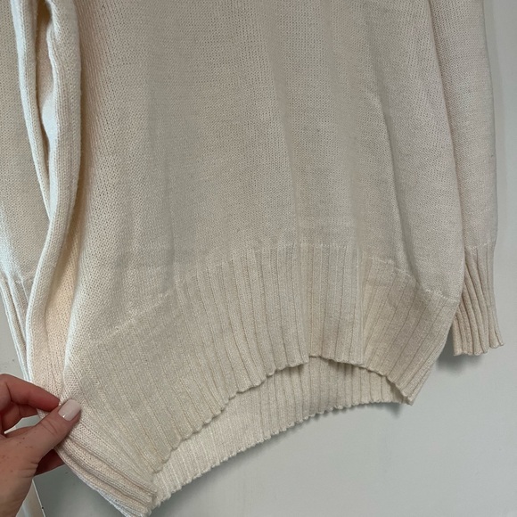Cream A New Day Turtleneck Sweater Size M - Picture 8 of 12